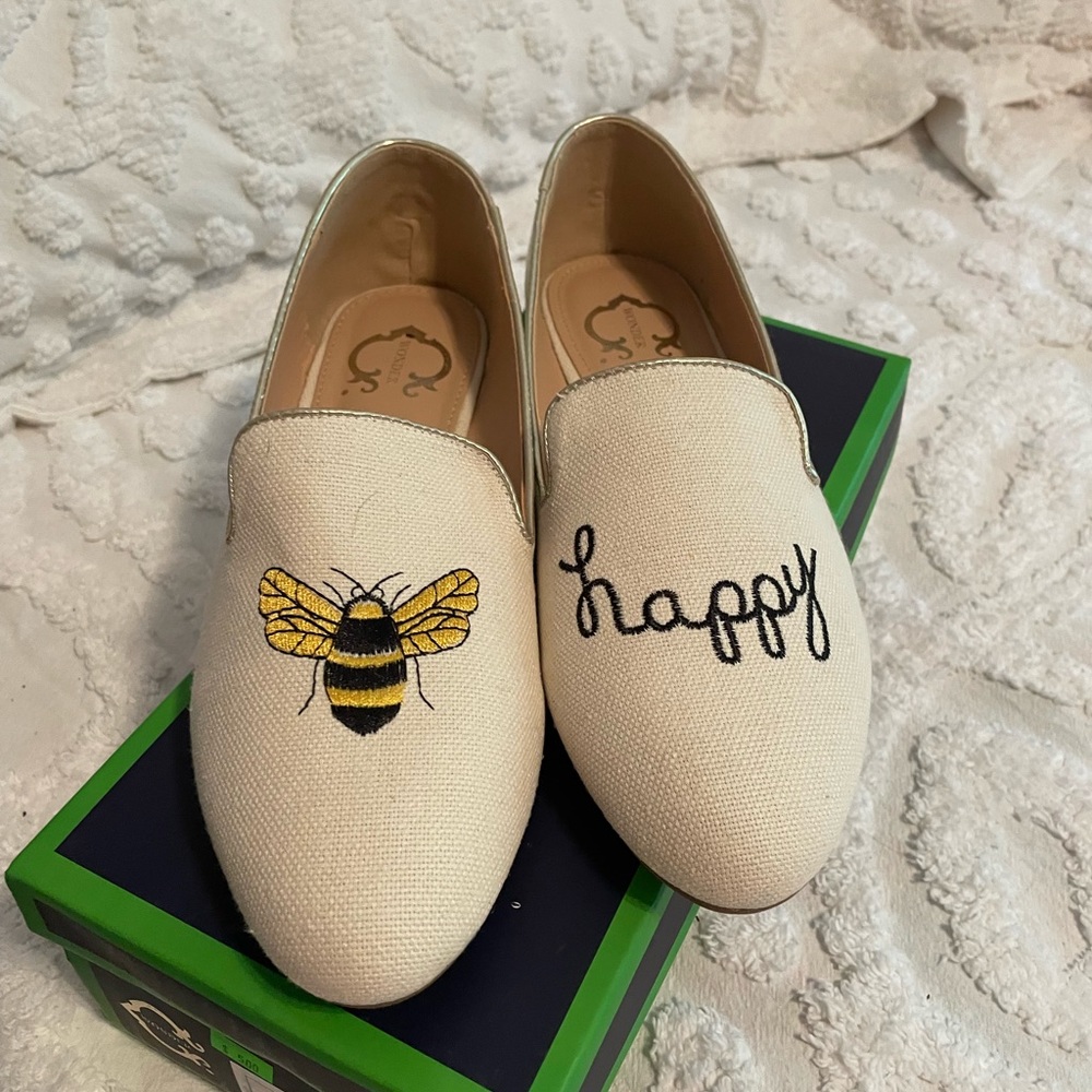 Be happy flats